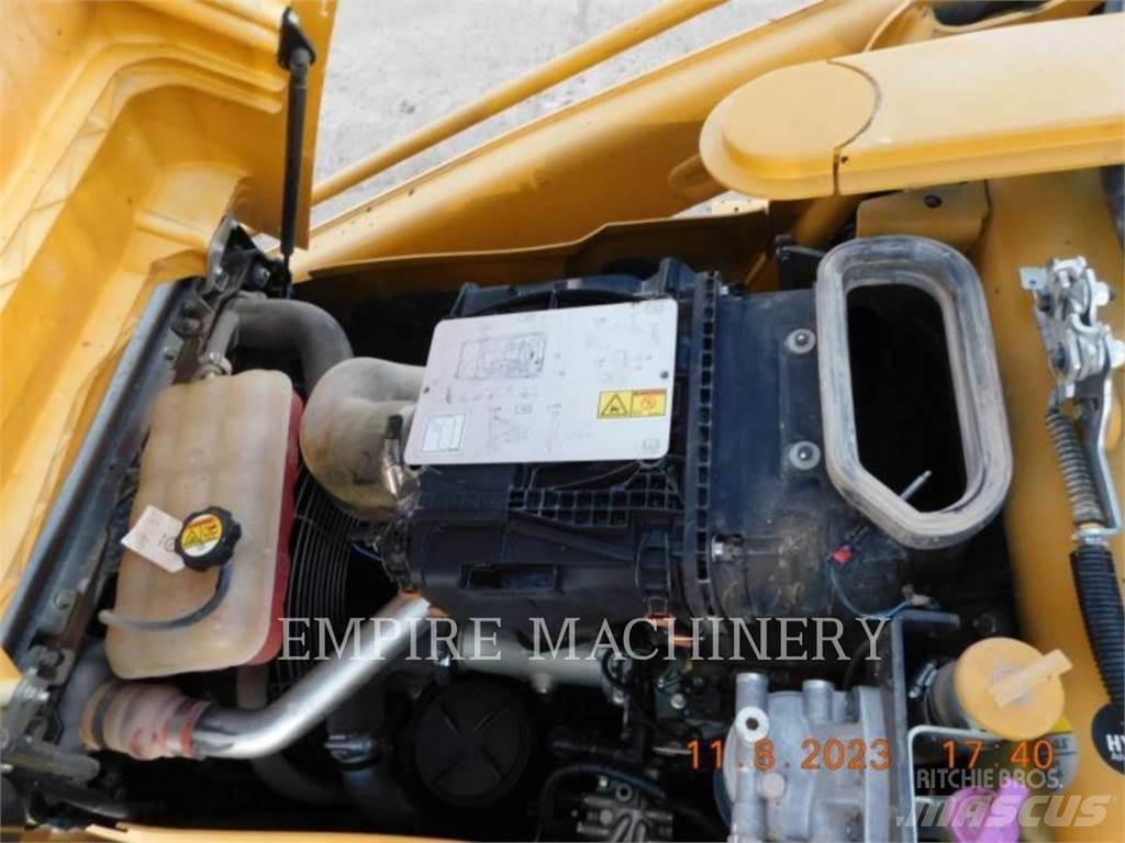 CAT 416F2 4EO Baggerlader