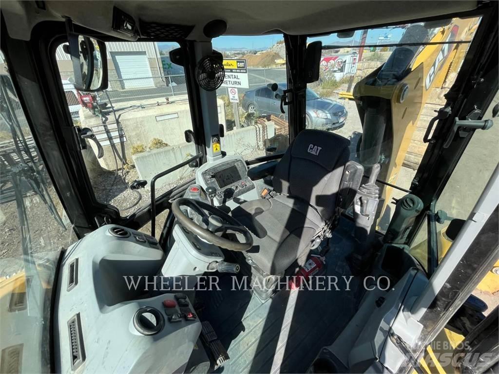CAT 420 Baggerlader