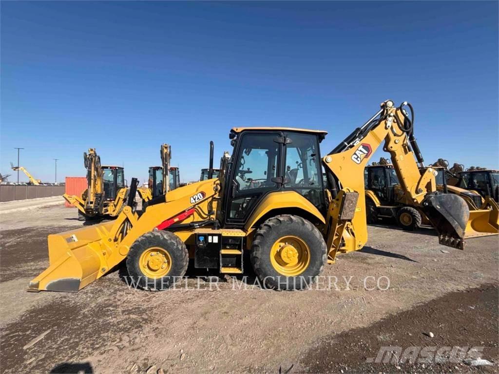 CAT 420 CF Baggerlader