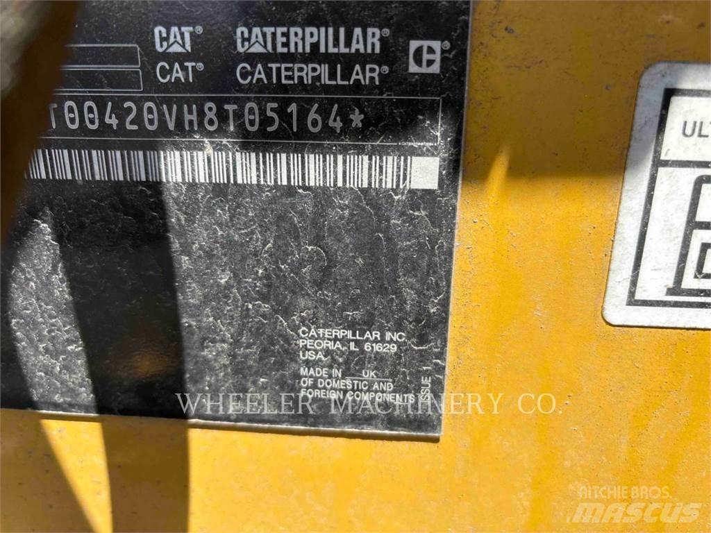 CAT 420 CF Baggerlader