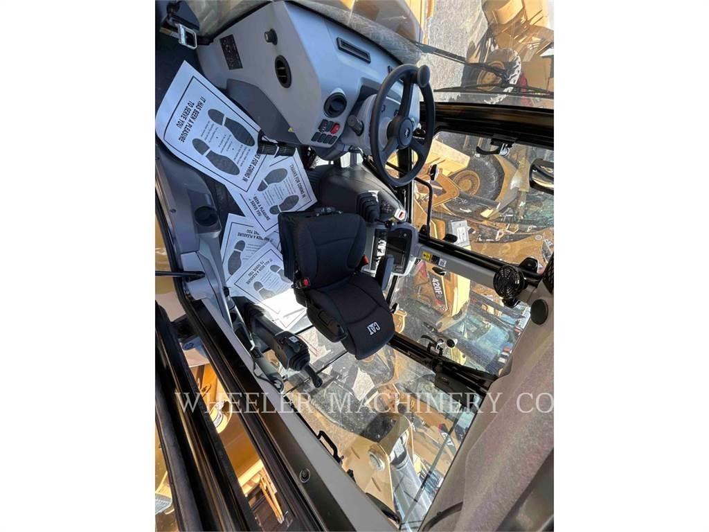 CAT 420 CF Baggerlader