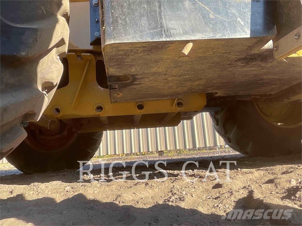 CAT 42007 Baggerlader