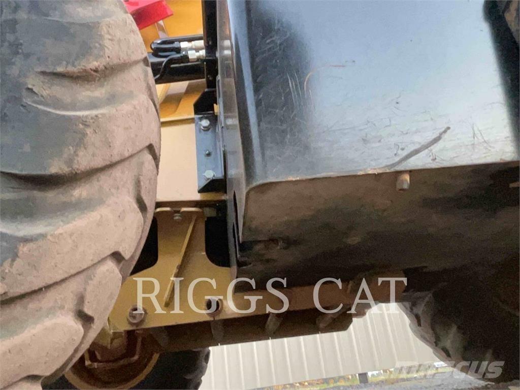 CAT 42007 Baggerlader