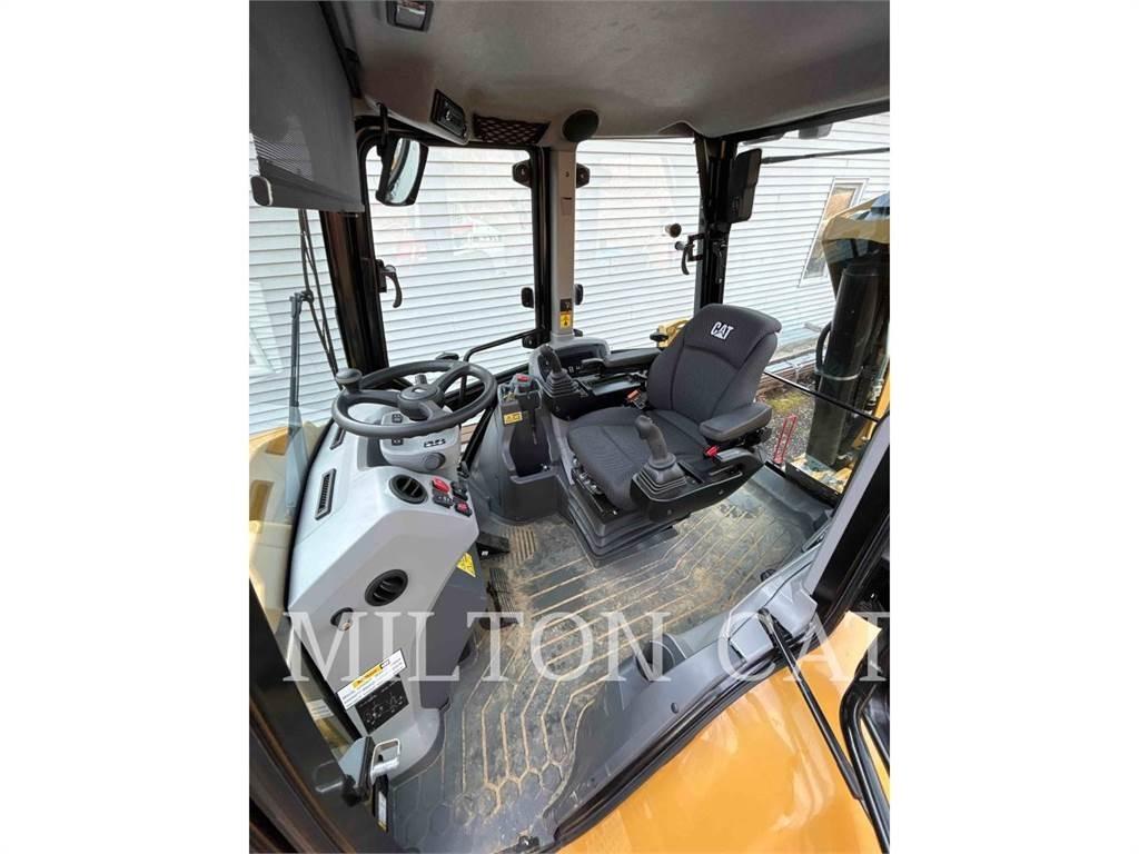 CAT 42007XE Baggerlader