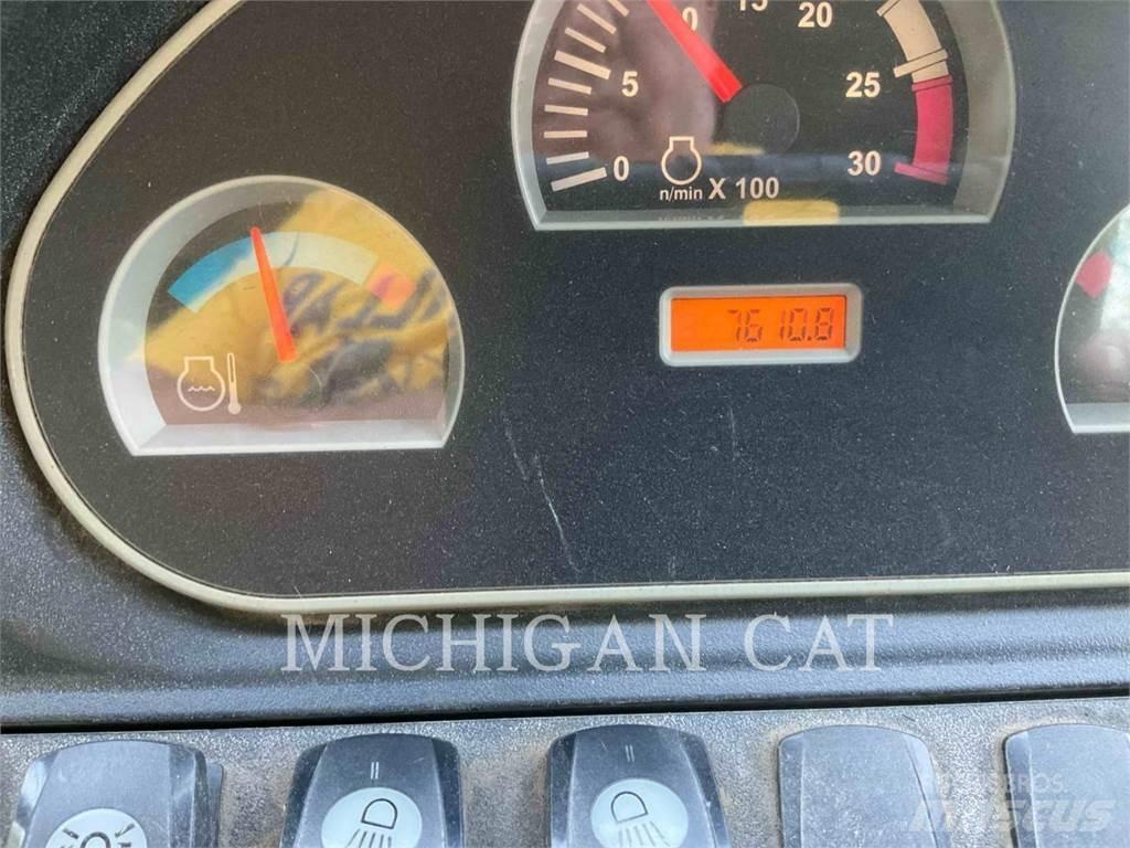 CAT 420E Baggerlader
