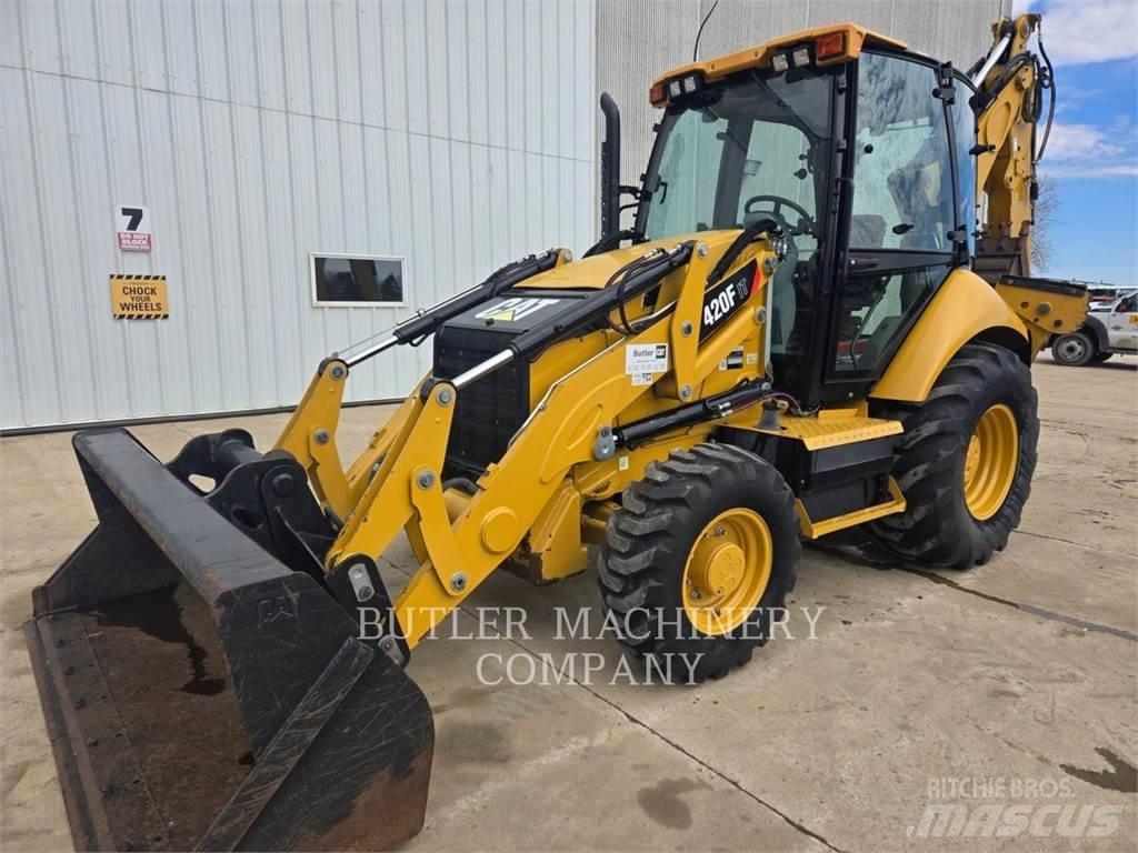 CAT 420F Baggerlader