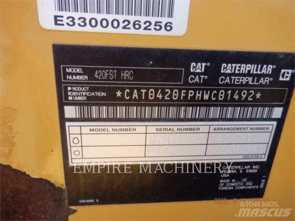 CAT 420F2 4ECP Baggerlader