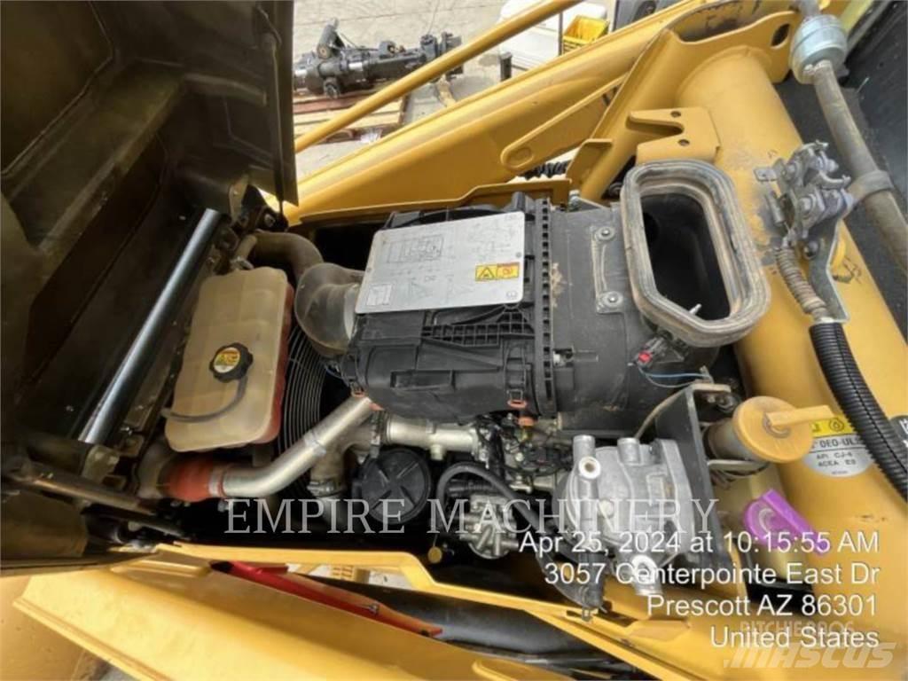 CAT 420F2 4EO Baggerlader