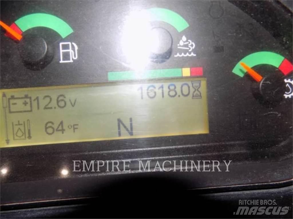 CAT 420F2 4EO Baggerlader