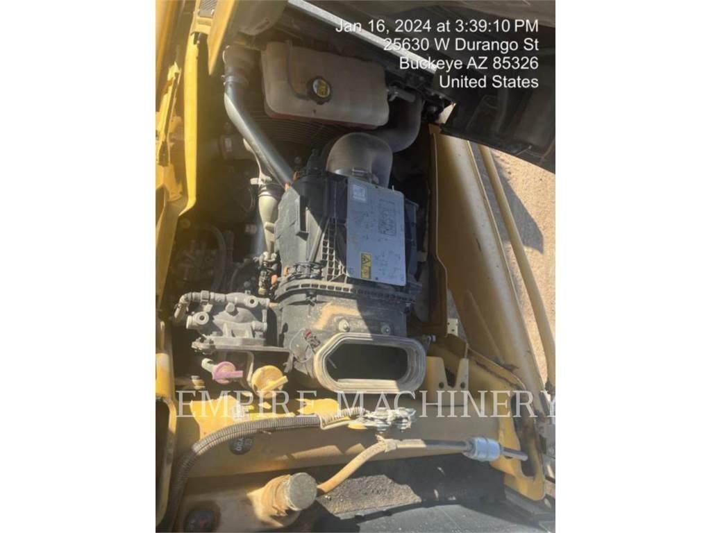 CAT 420F2 4EOP Baggerlader