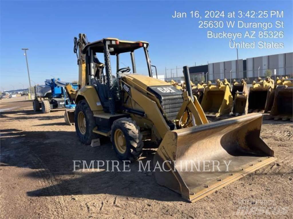 CAT 420F2 4EOP Baggerlader