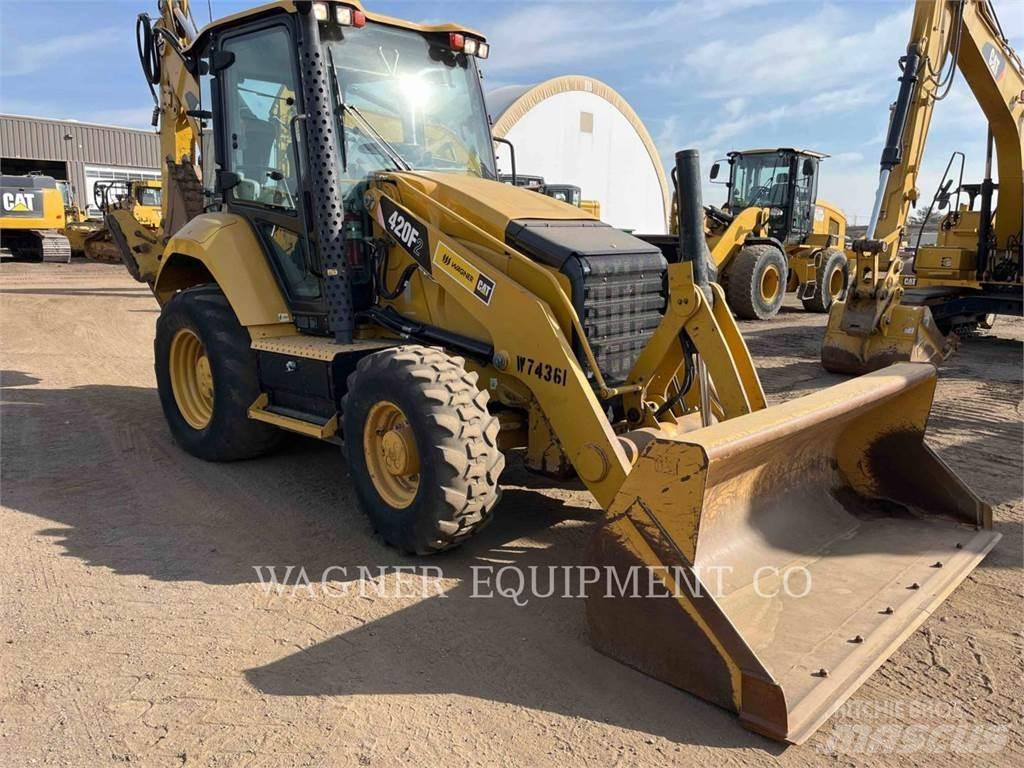 CAT 420F2 4WDE Baggerlader