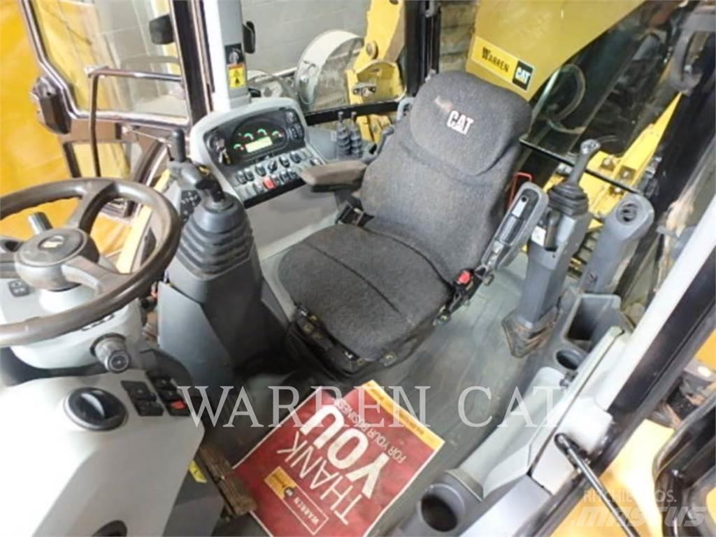 CAT 420F2 AE4T Baggerlader