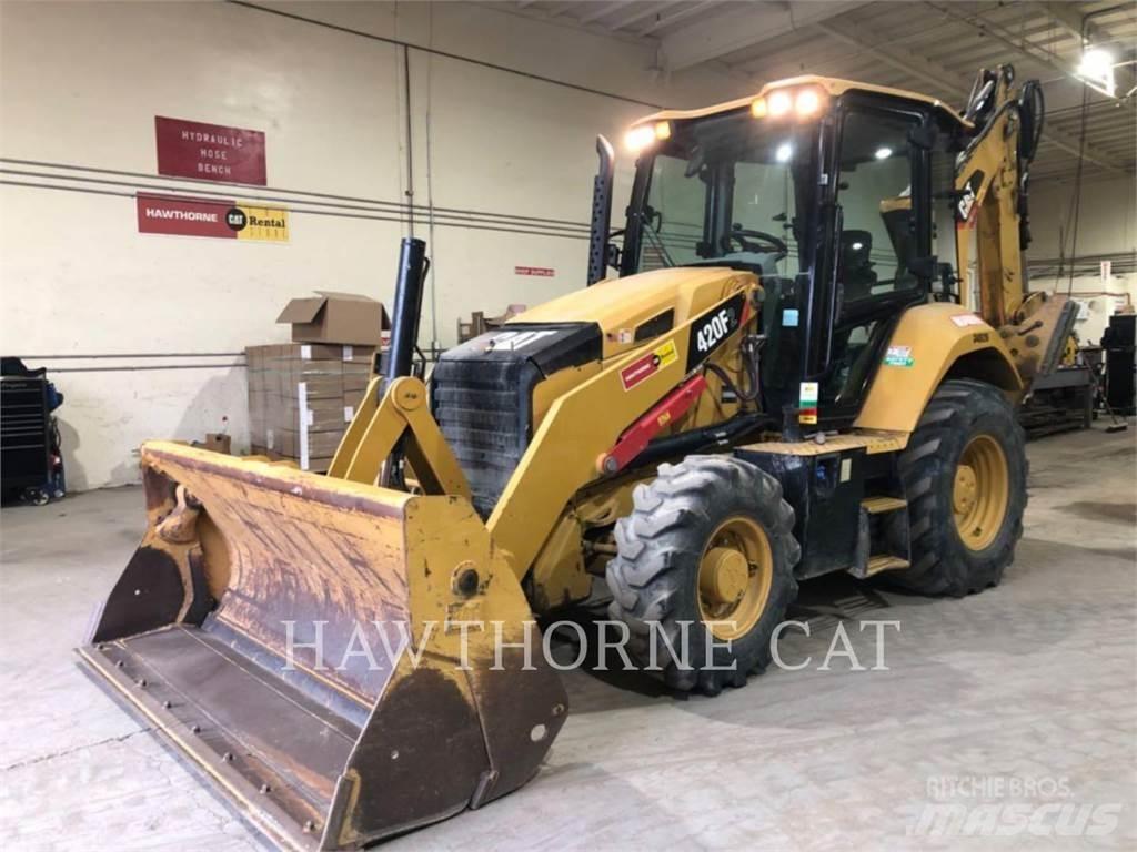 CAT 420F2 CAB Baggerlader