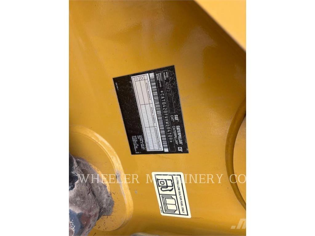 CAT 420F2 ITCF Baggerlader