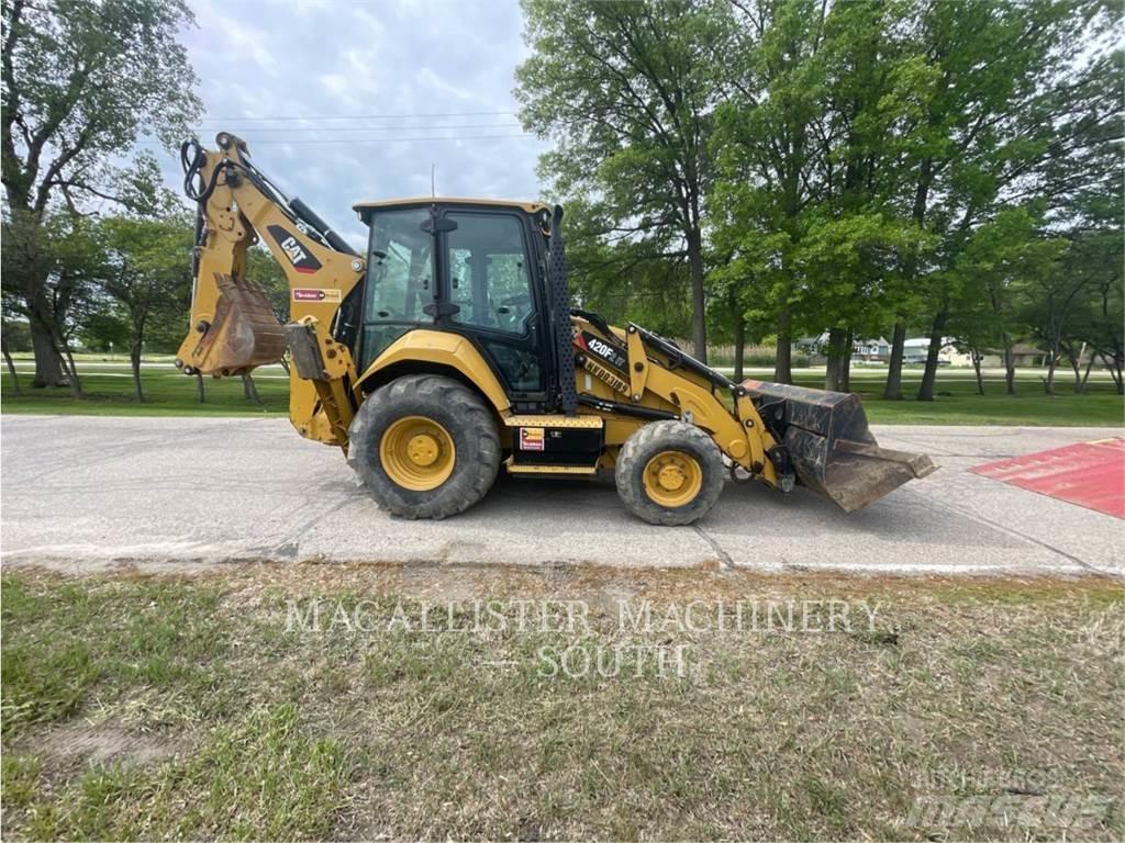 CAT 420F2IT Baggerlader