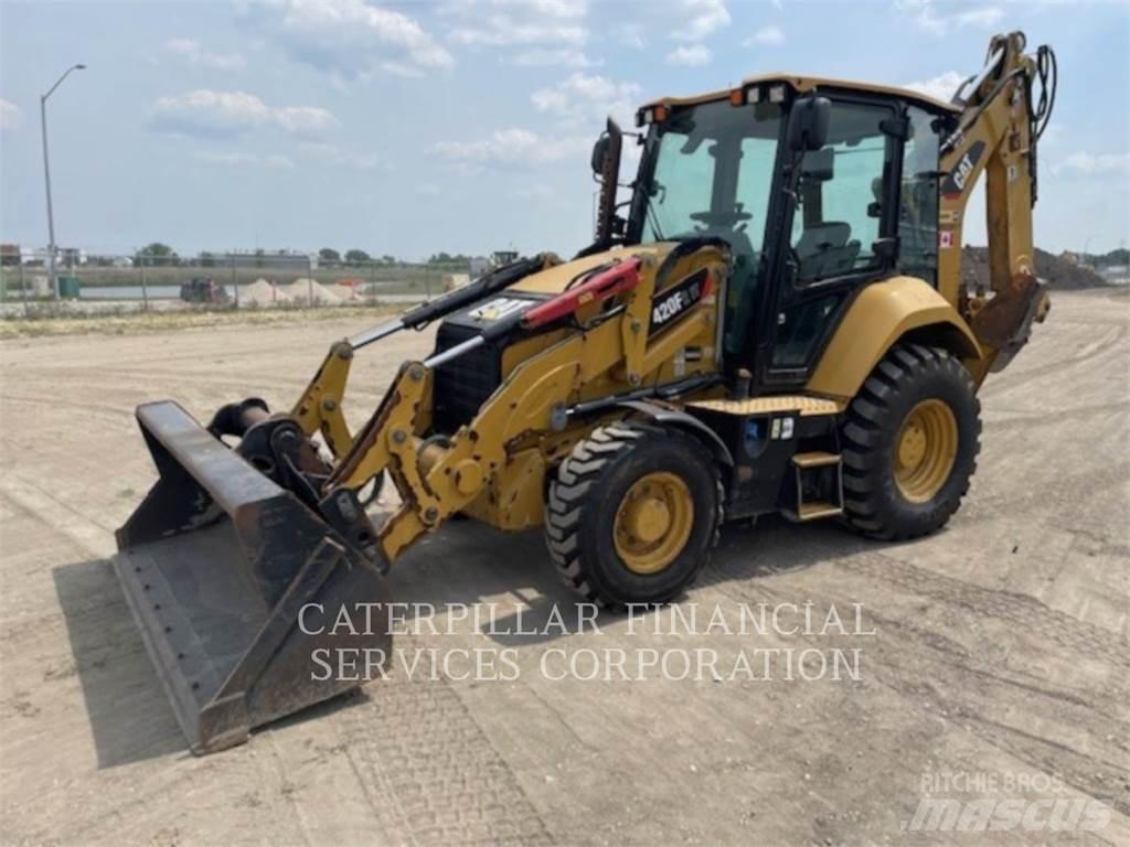 CAT 420F2IT Baggerlader