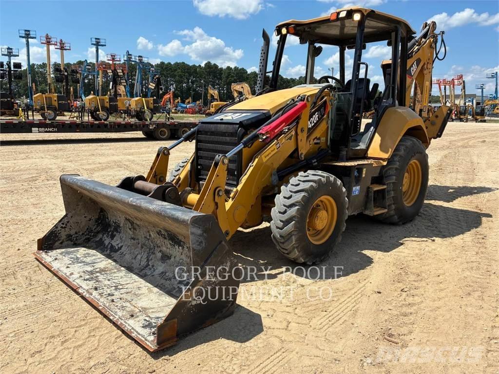 CAT 420F2IT Baggerlader