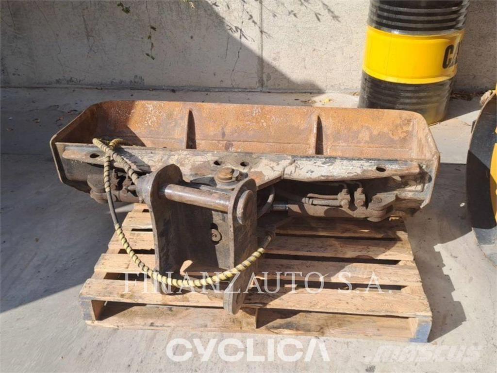 CAT 434F Baggerlader