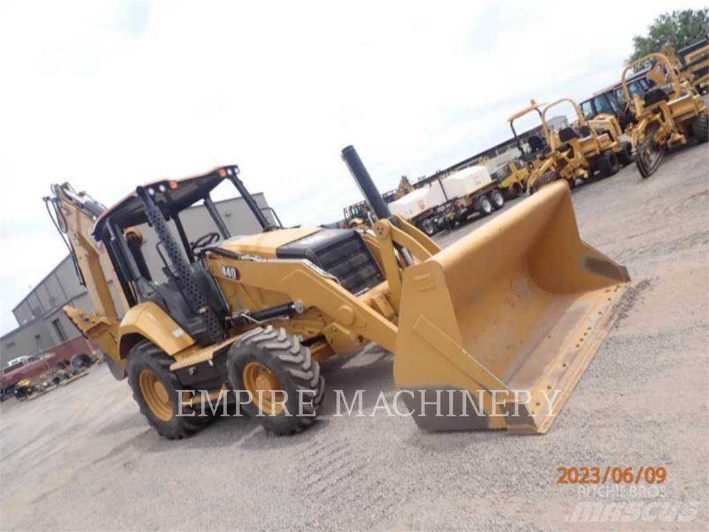 CAT 440-07 4EO Baggerlader