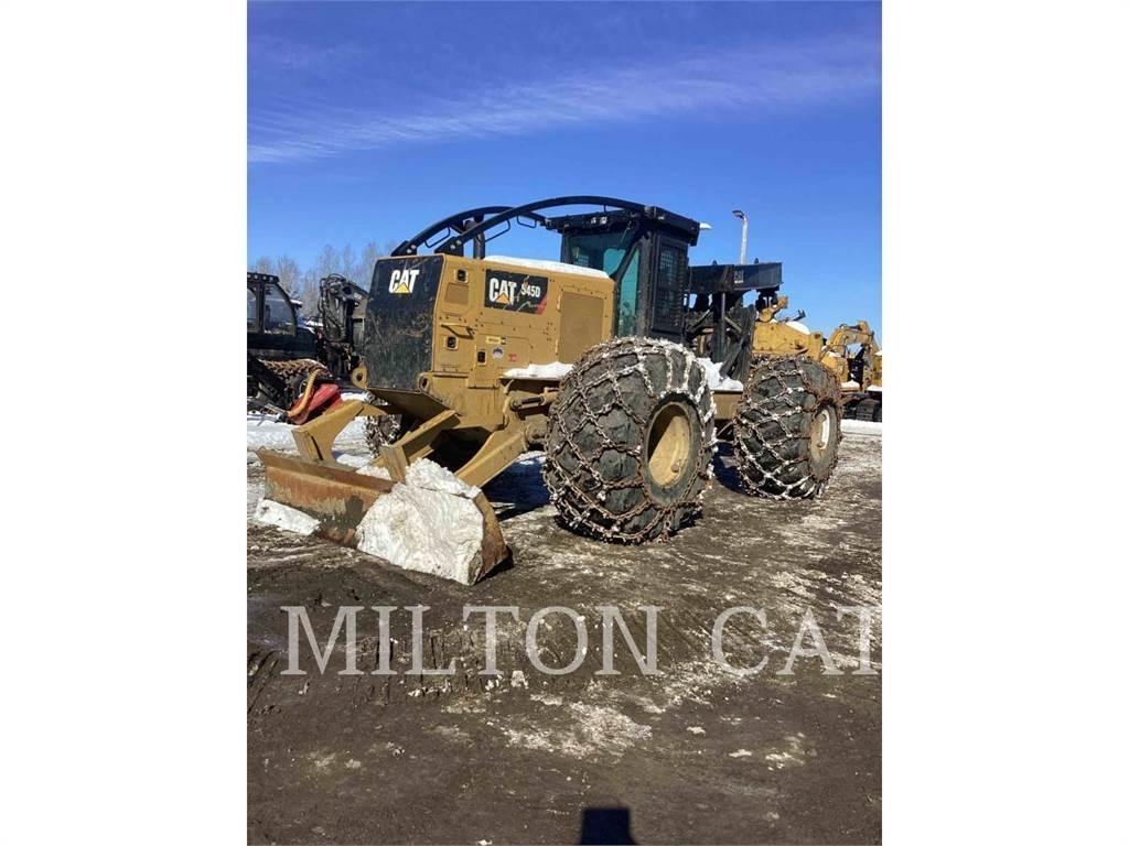 CAT 545D Stammholzschlepper