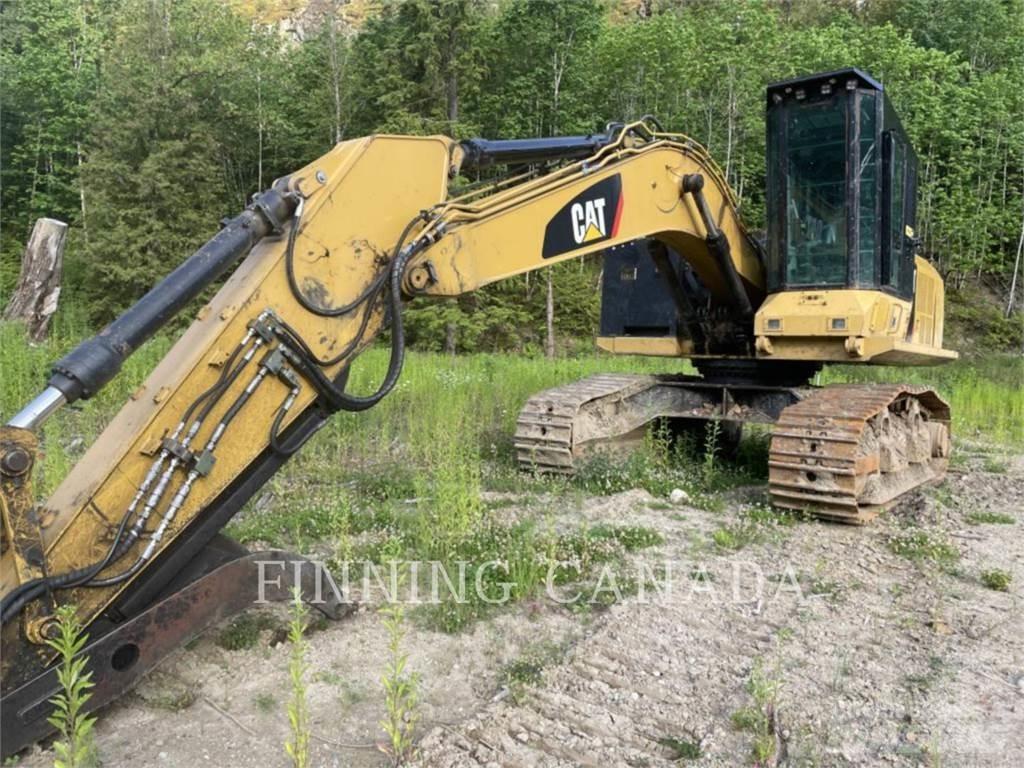 CAT 548 FM Raupenbagger