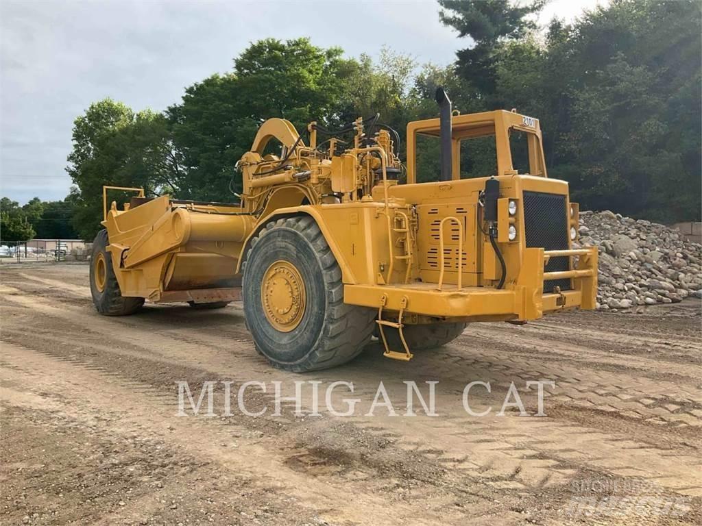 CAT 621E Schaber