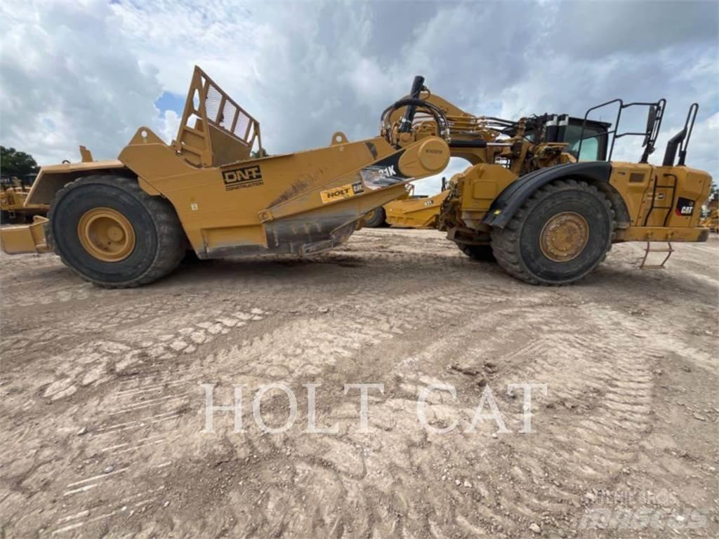 CAT 621K Schaber