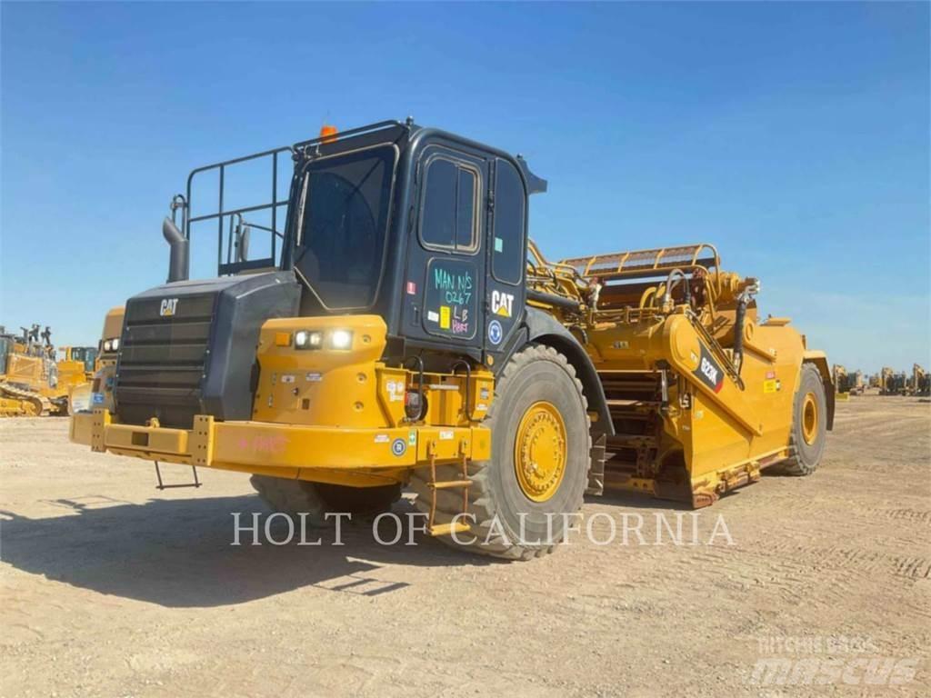 CAT 623K Schaber
