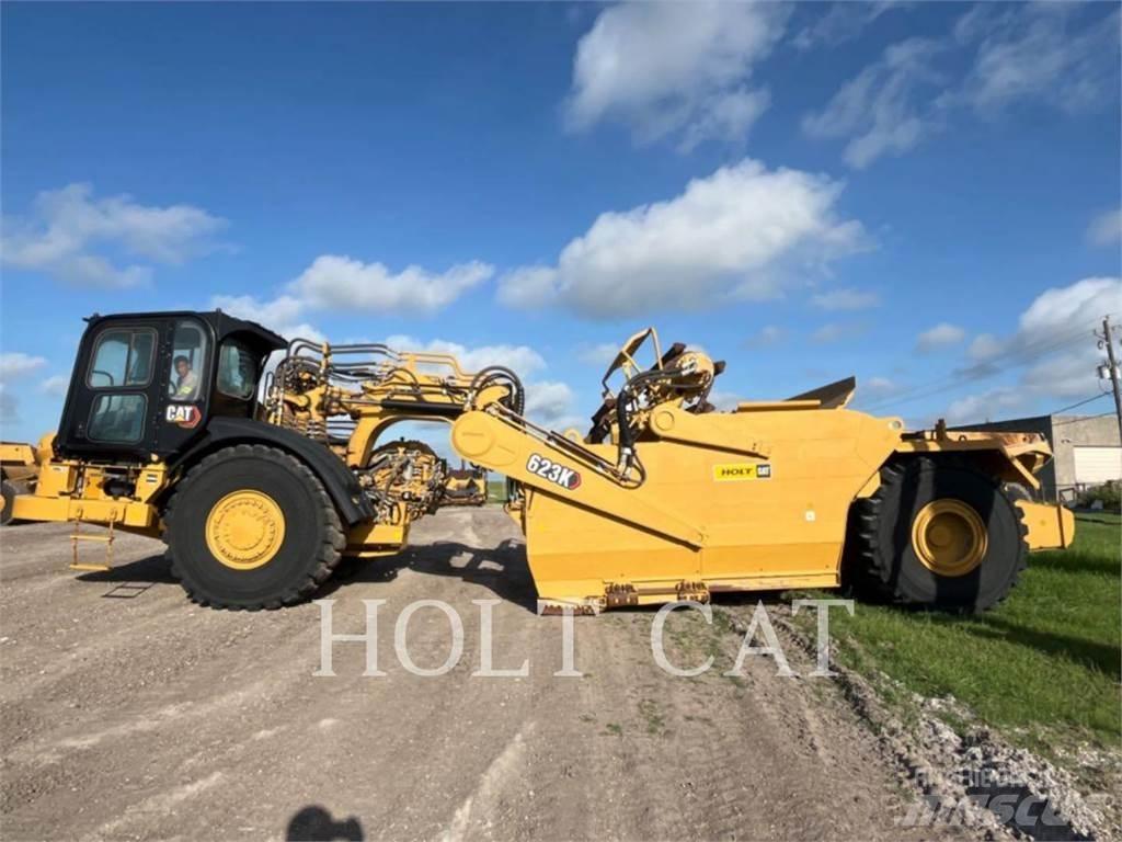 CAT 623K Schaber