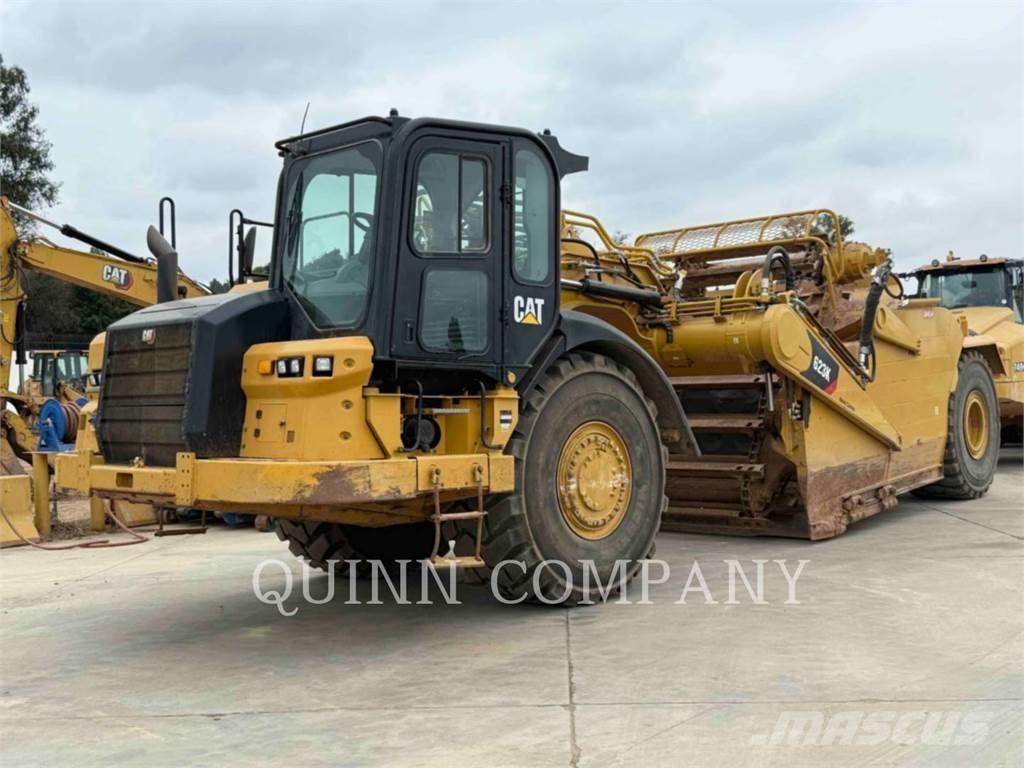 CAT 623K Schaber