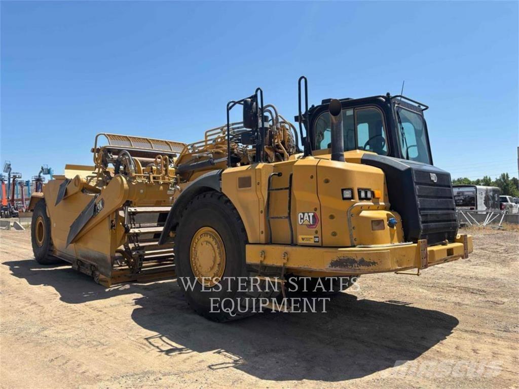 CAT 623K Schaber