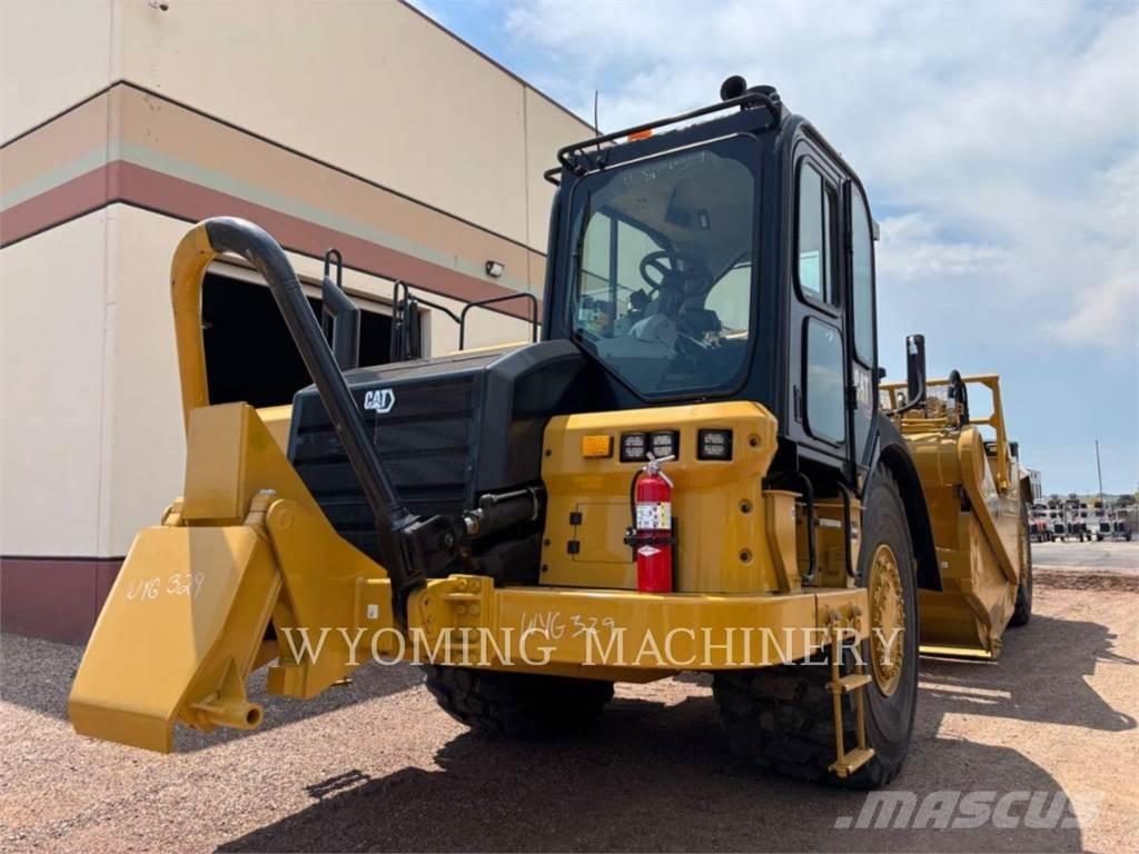CAT 627 Schaber