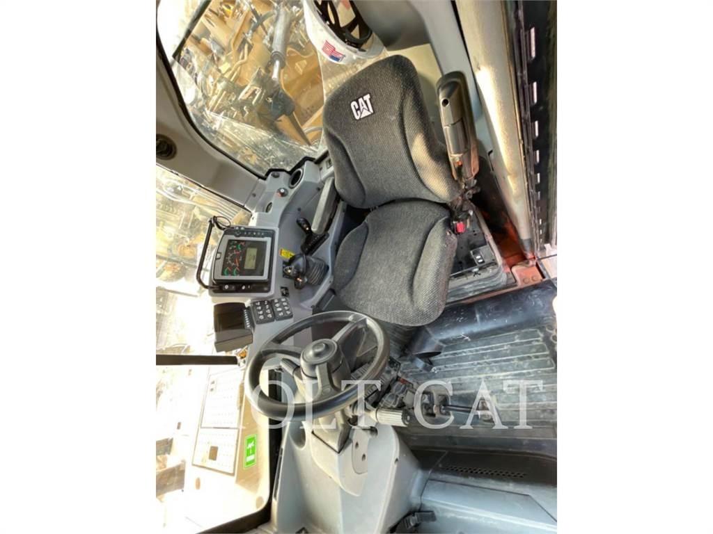 CAT 627K Schaber