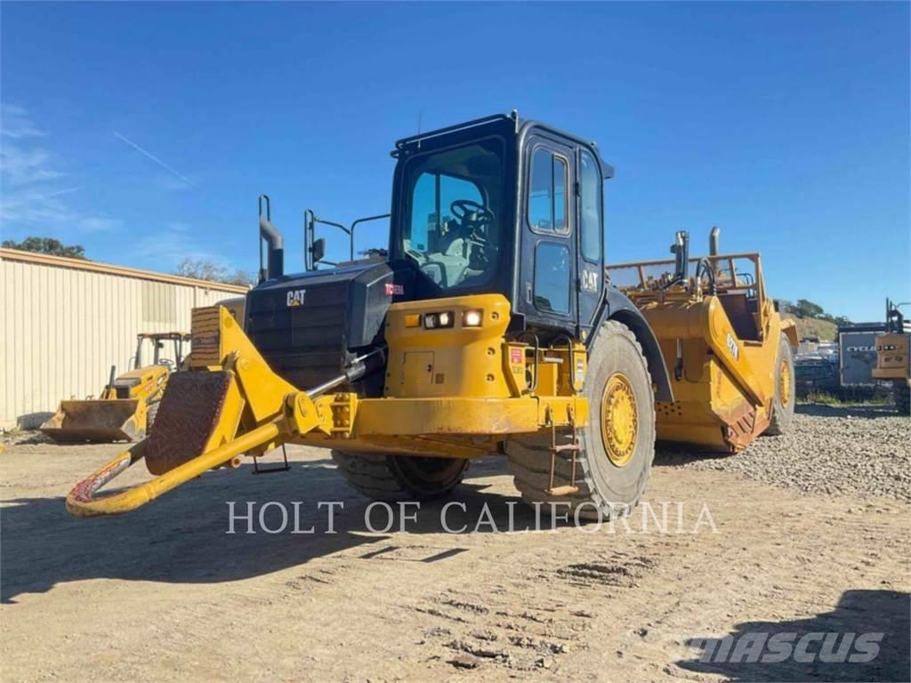 CAT 627K Schaber