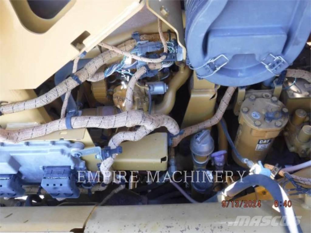 CAT 627K TR Schaber