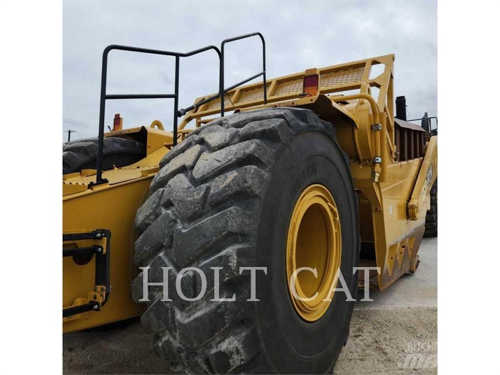 CAT 631K Schaber