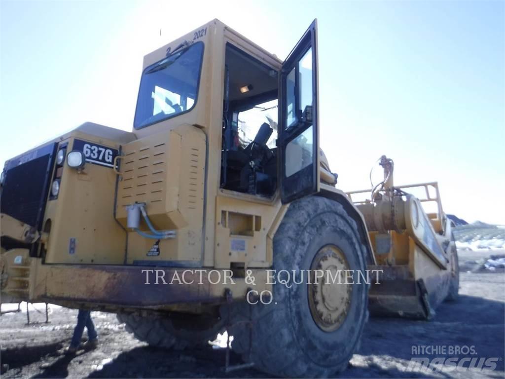 CAT 637G Schaber