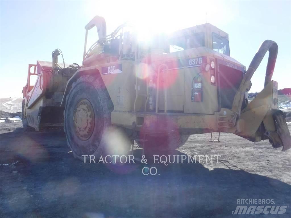 CAT 637G Schaber