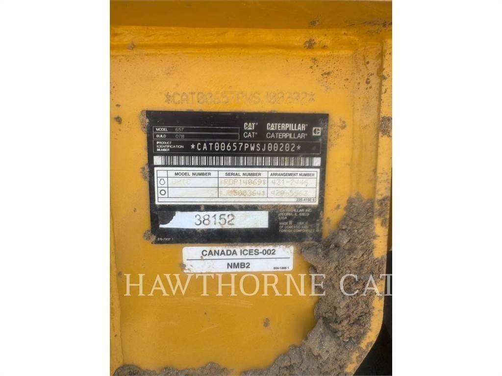 CAT 657 Schaber