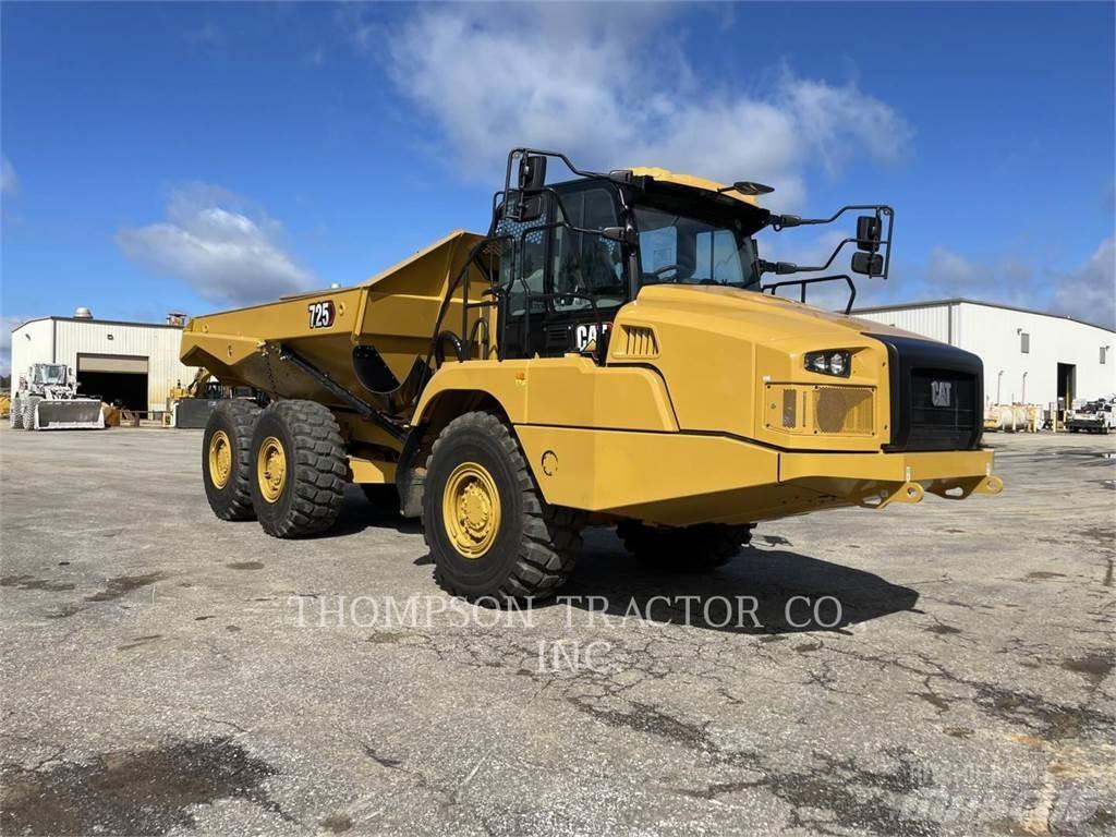 CAT 725 Dumper - Knickgelenk