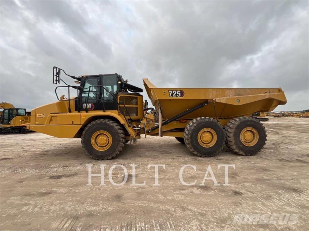 CAT 725 Dumper - Knickgelenk