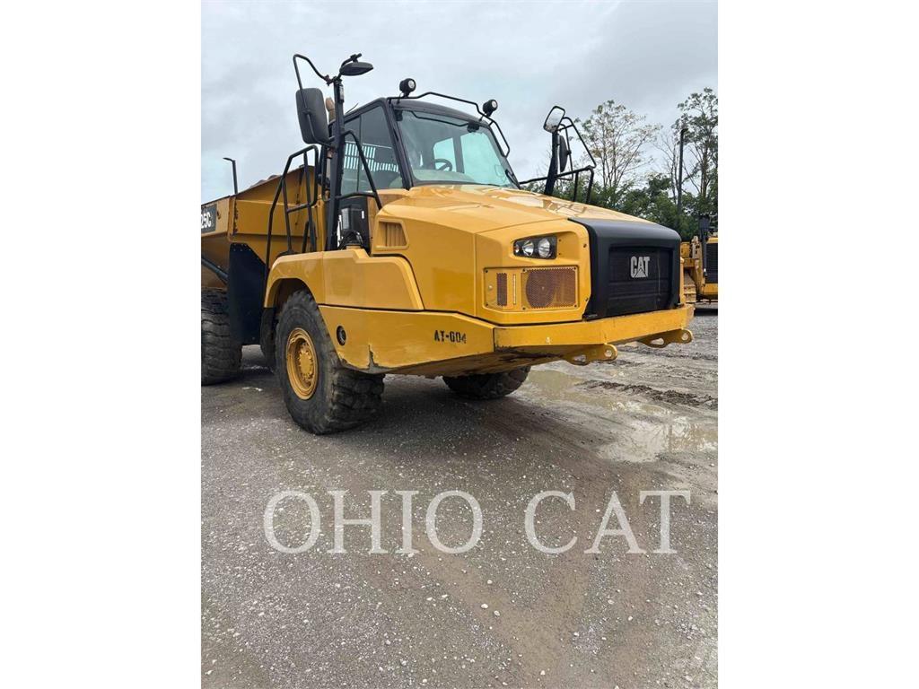 CAT 725 C2 Dumper - Knickgelenk