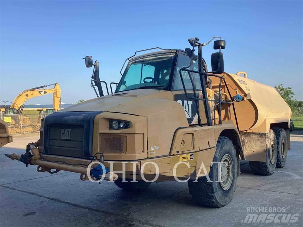 CAT 725C Dumper - Knickgelenk