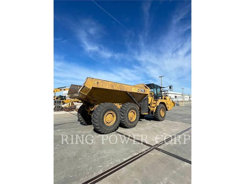 CAT 725WW Tankwagen
