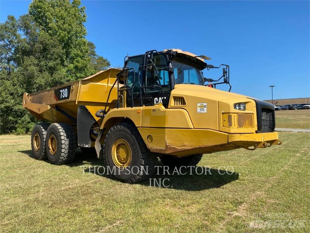 CAT 730 Dumper - Knickgelenk