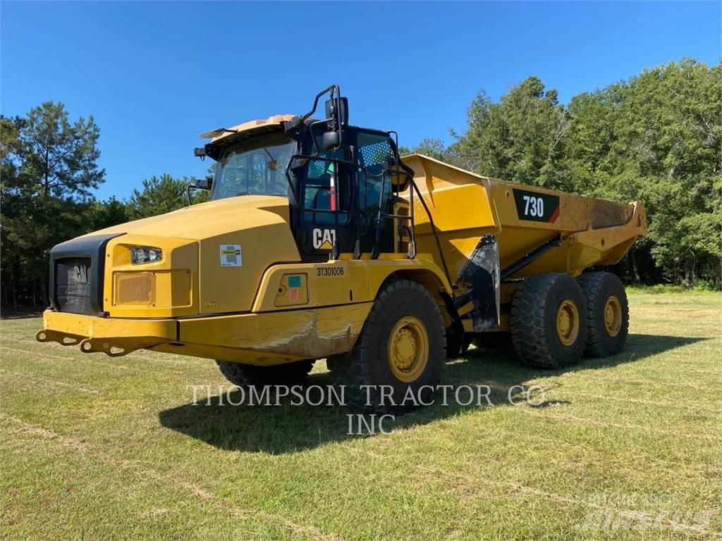 CAT 730 Dumper - Knickgelenk