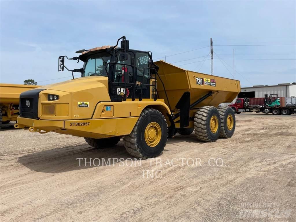CAT 730 Dumper - Knickgelenk