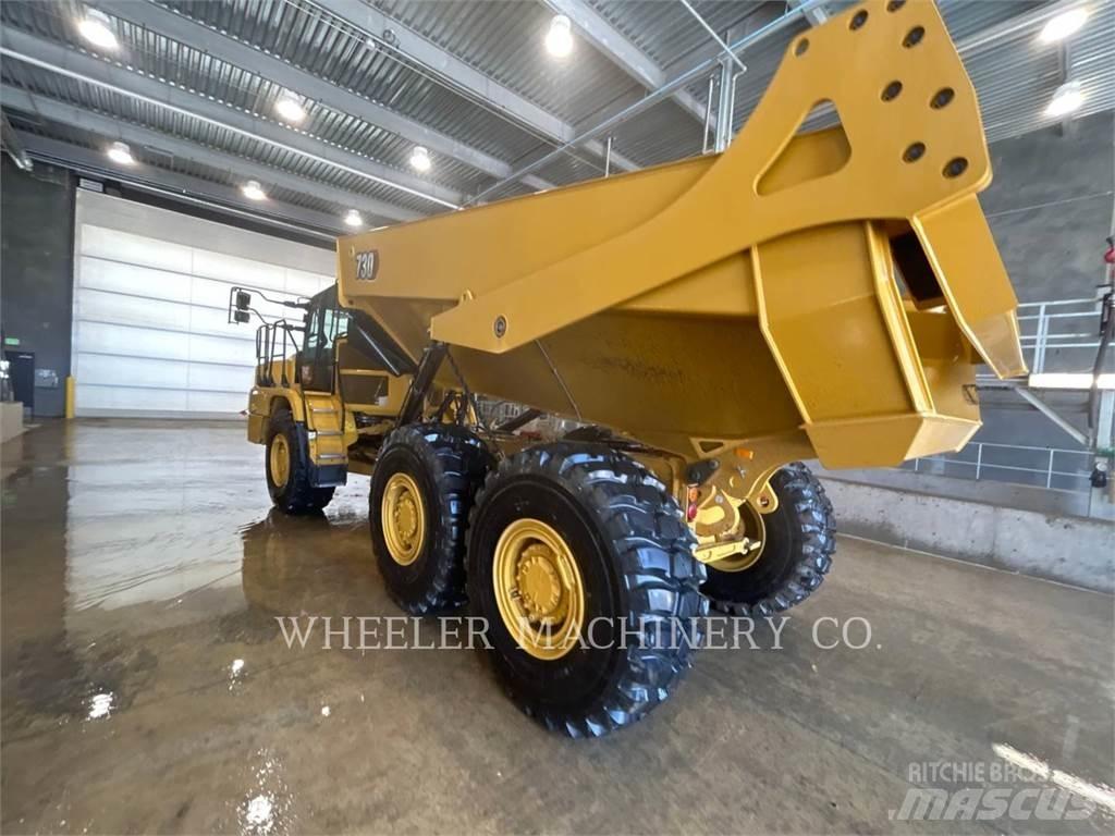 CAT 730 Dumper - Knickgelenk