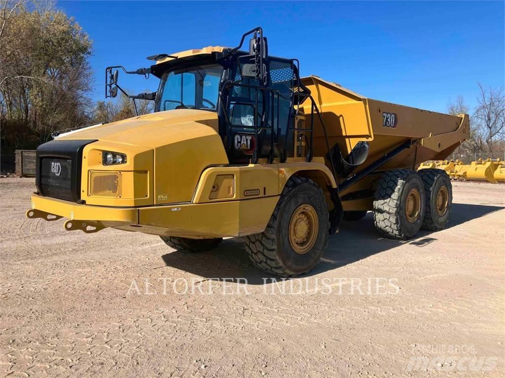 CAT 730 Dumper - Knickgelenk